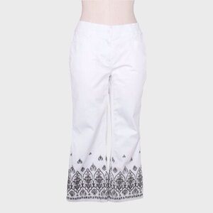 WHBM White Embroidered Capri Pants